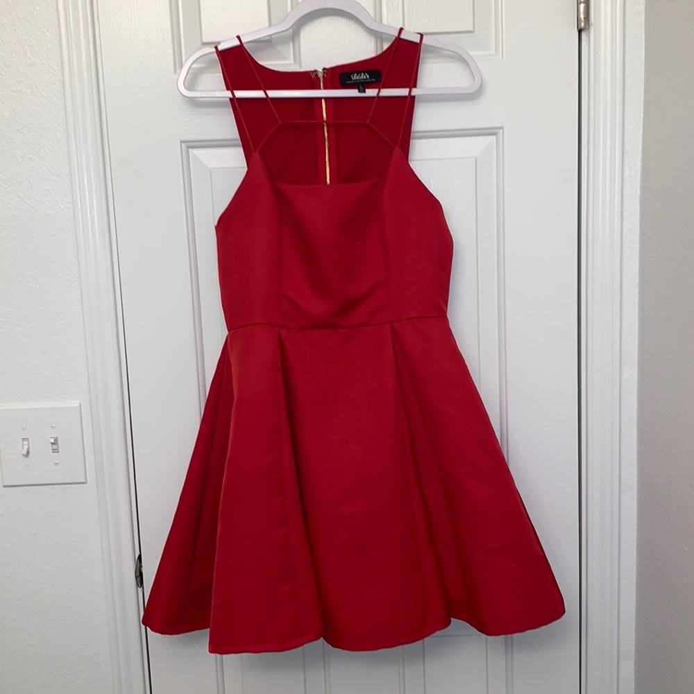 Lulu’s red dress size L